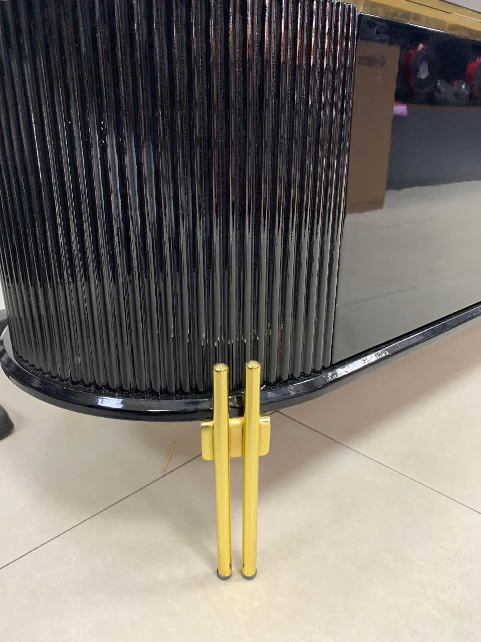 TABLE TELEVISEUR 200X40CM TV6318 + TABLE
BASSE 120X60 NOIR 6318