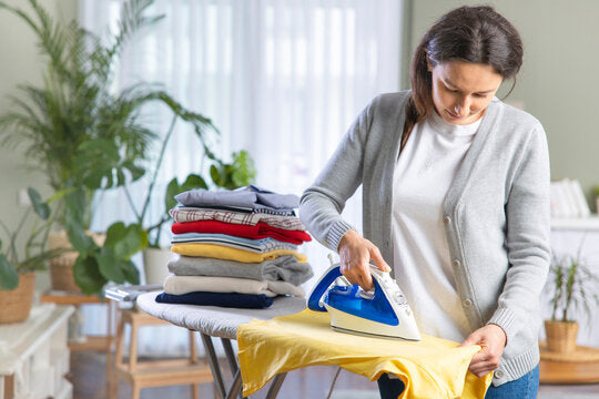 Vous trouverez dans cette rubrique du matériel de repassage professionnel toute marques, des accessoires de repassage et pièces détachées pour fer à repasser professionnel