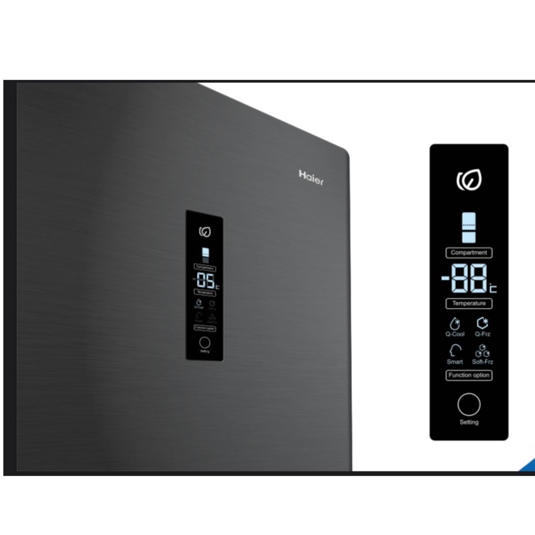 REFRIGERATEUR HAIER AVEC DISTRIBUTEUR
D'EAU HRFB399MA