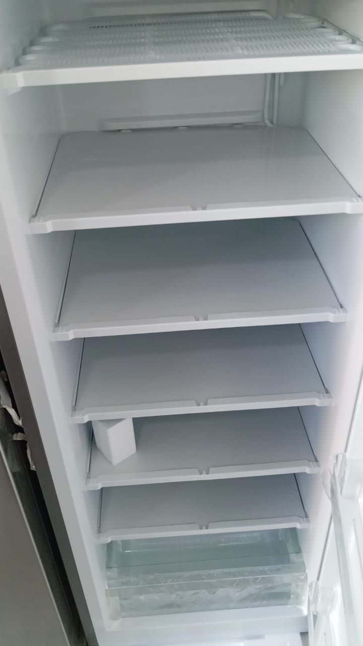 CONGELATEUR HISENSE VERTICAL 6TIROIRS
189LITRES DEFROST PLAQUE ALUMINIUM GRIS
RS24DC