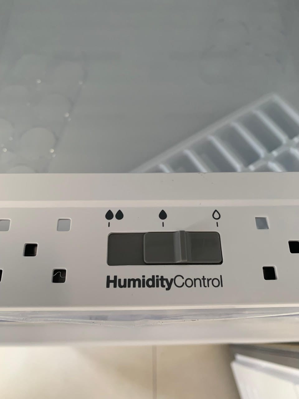 REFRIGERATEUR ENDURO COMBINE 3TIROIRS
450LITRES NOFROST VITRE BEIGE RCN450GD