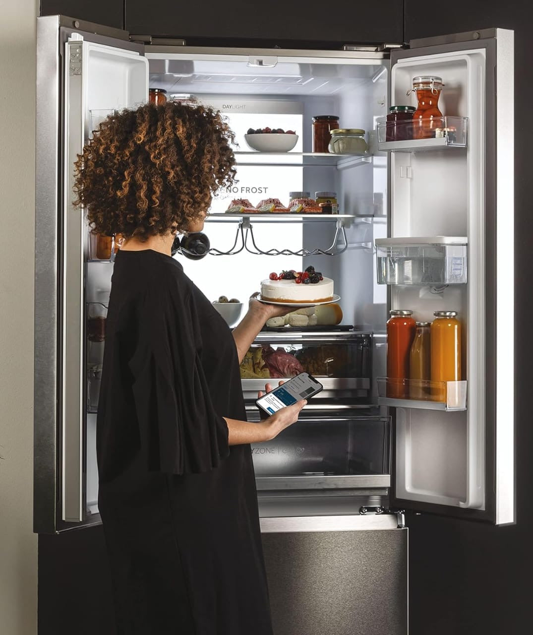 REFRIGERATEUR HAIER SIDE BY SIDE 4PORTERS
477LITRES AVEC FONTAINE GRIS
HFW7720EWMP