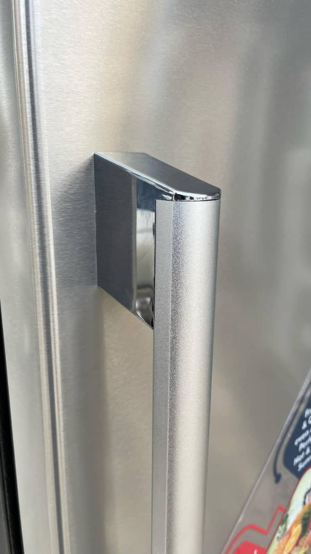 CONGELATEUR ICONA VERTICAL 9TIROIRS
PLAQUE ALUMINIUM GRIS ILUF320SS