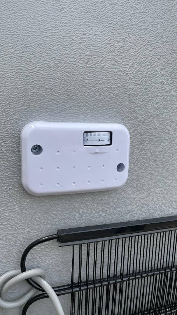 CONGELATEUR ICONA VERTICAL 9TIROIRS
PLAQUE ALUMINIUM GRIS ILUF320SS